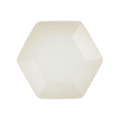 Hexagon Plate 21cm Meringue