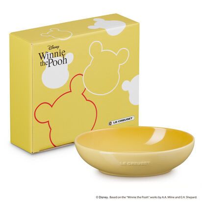 Winnie the Pooh Oval Dish 19cm Quince image number 0