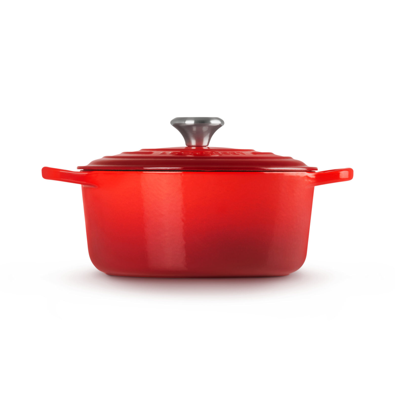 Round Casserole 24cm Cerise 060 | Le Creuset Hong Kong
