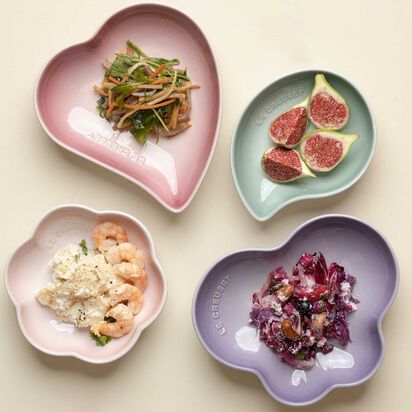 Sphere 花形陶瓷盤16厘米shell Pink 777 Le Creuset Hong Kong