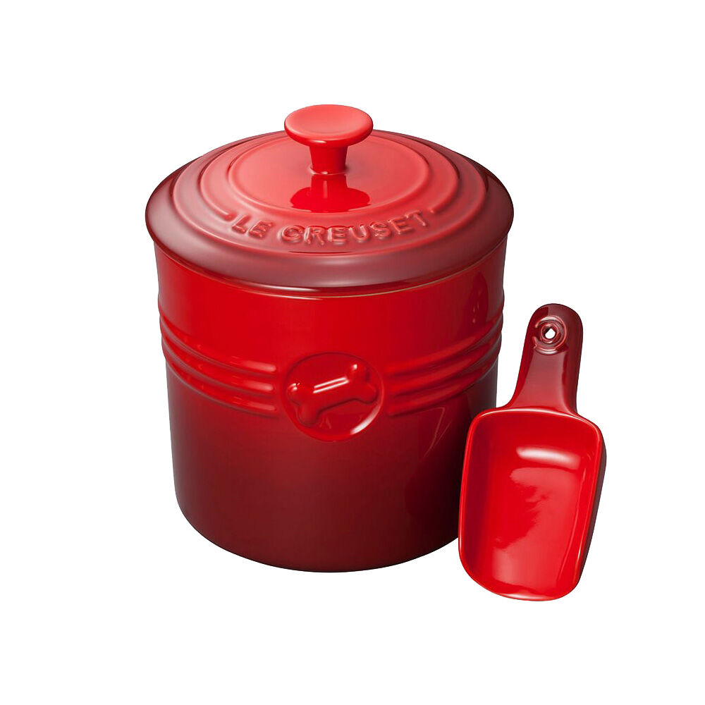 Pet food container discount with scoop