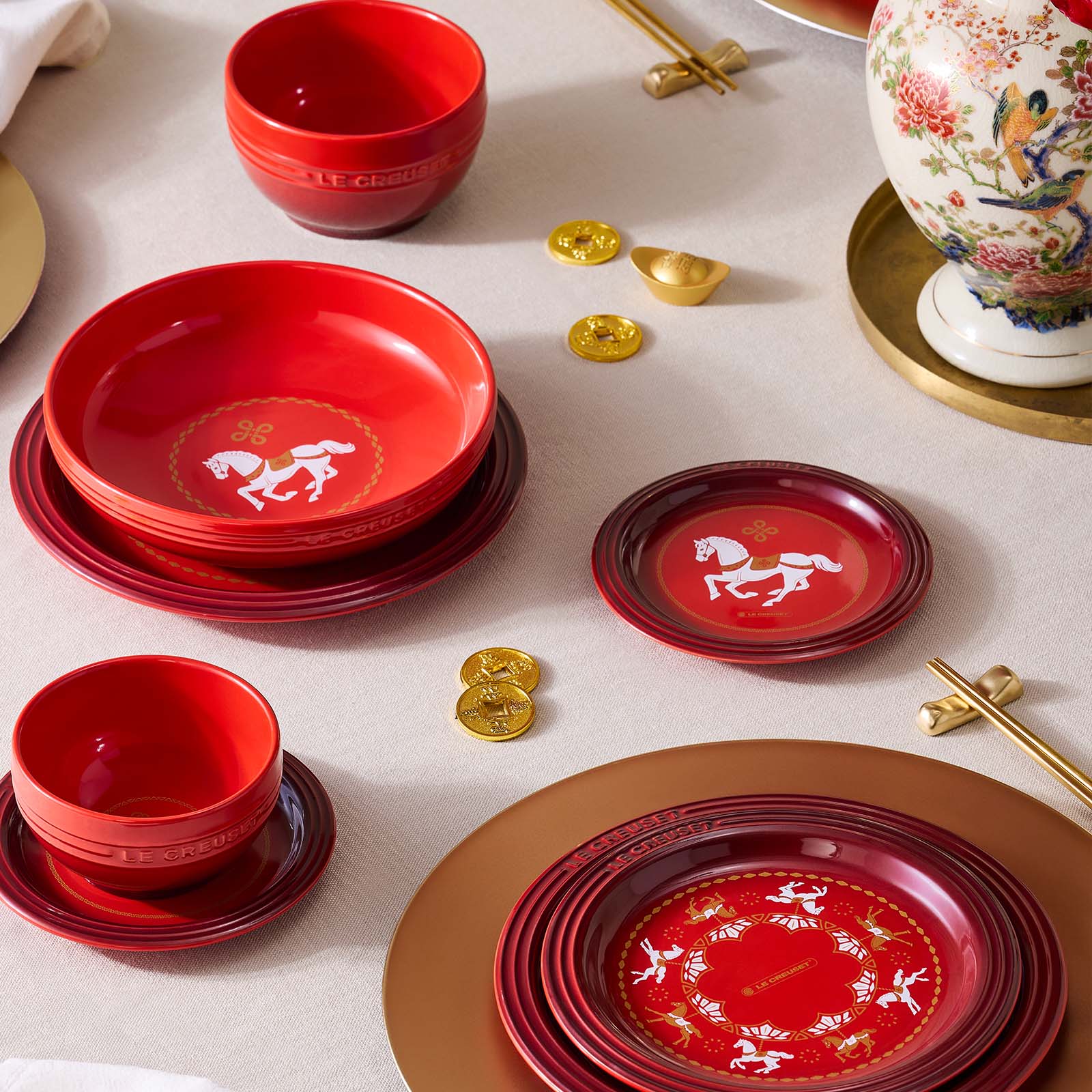 Carousel Round Plate image number 7