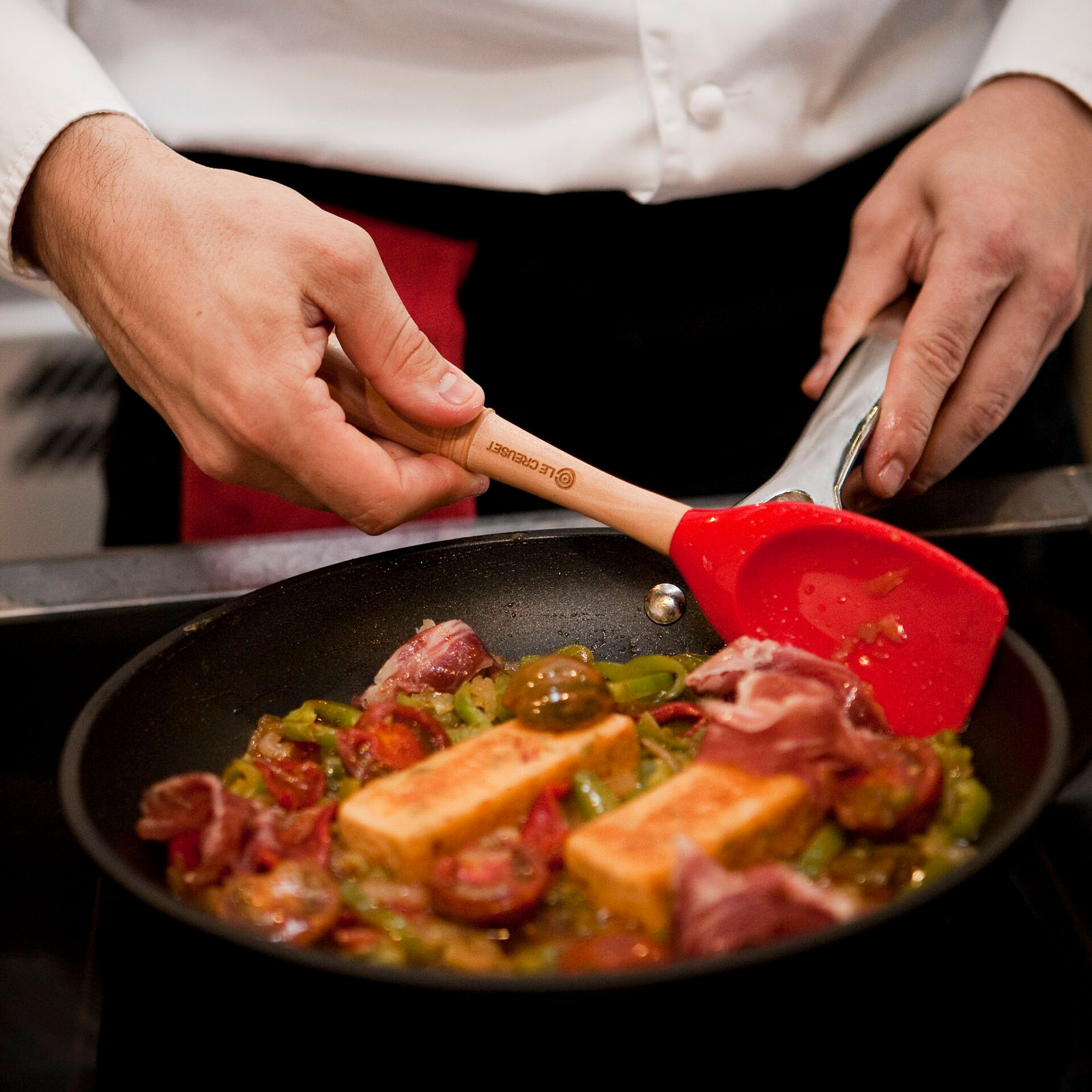 Toughened Non-Stick Shallow Frying Pan image number 5