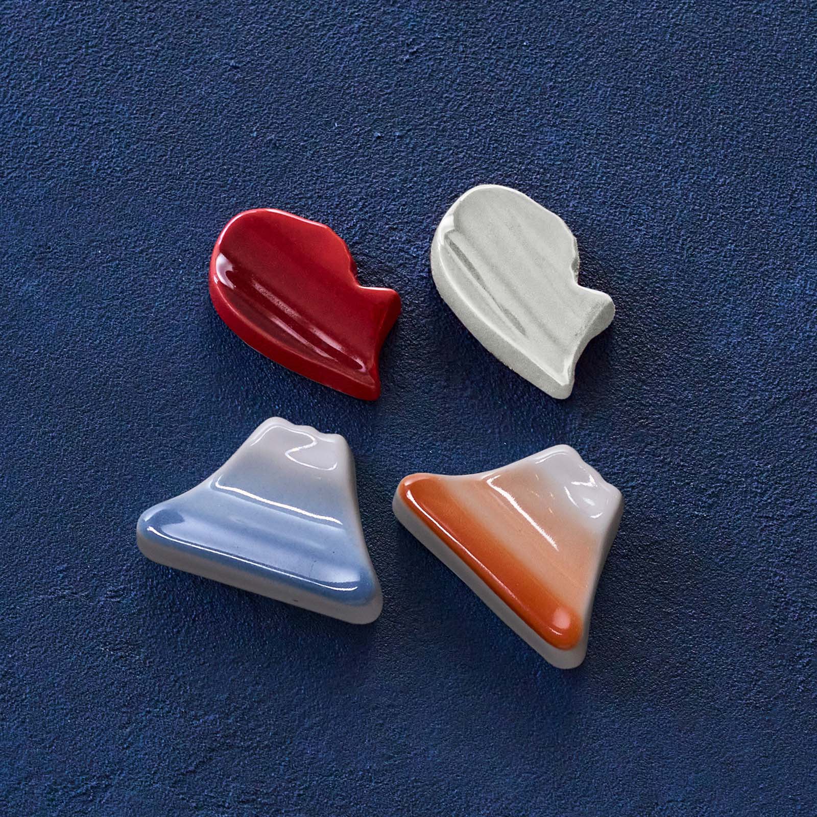 Set of 2 Mt.Fuji Chopstick Rests image number 4