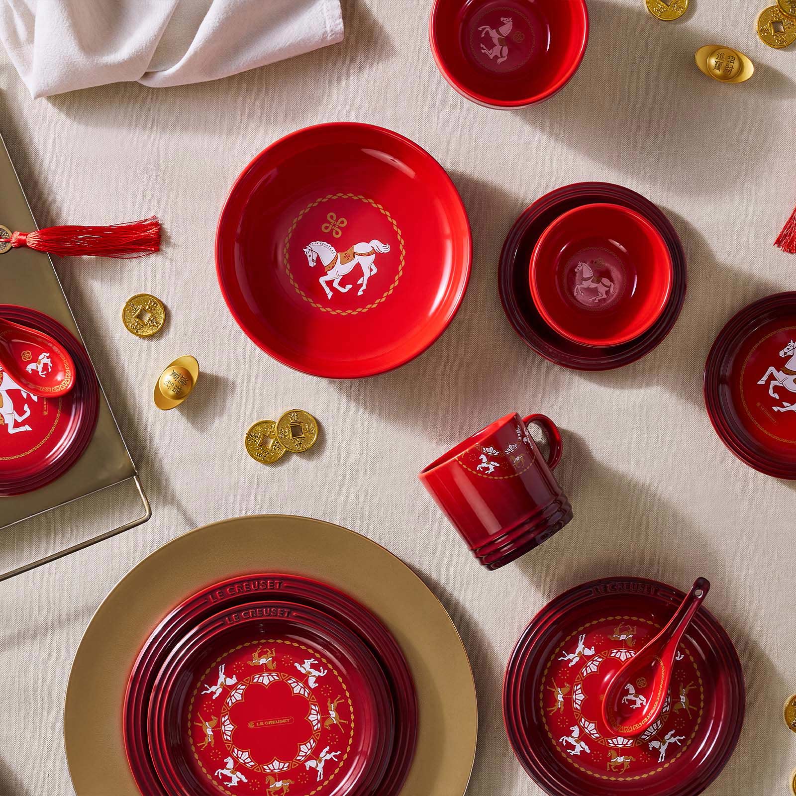 Carousel Round Dish image number 7