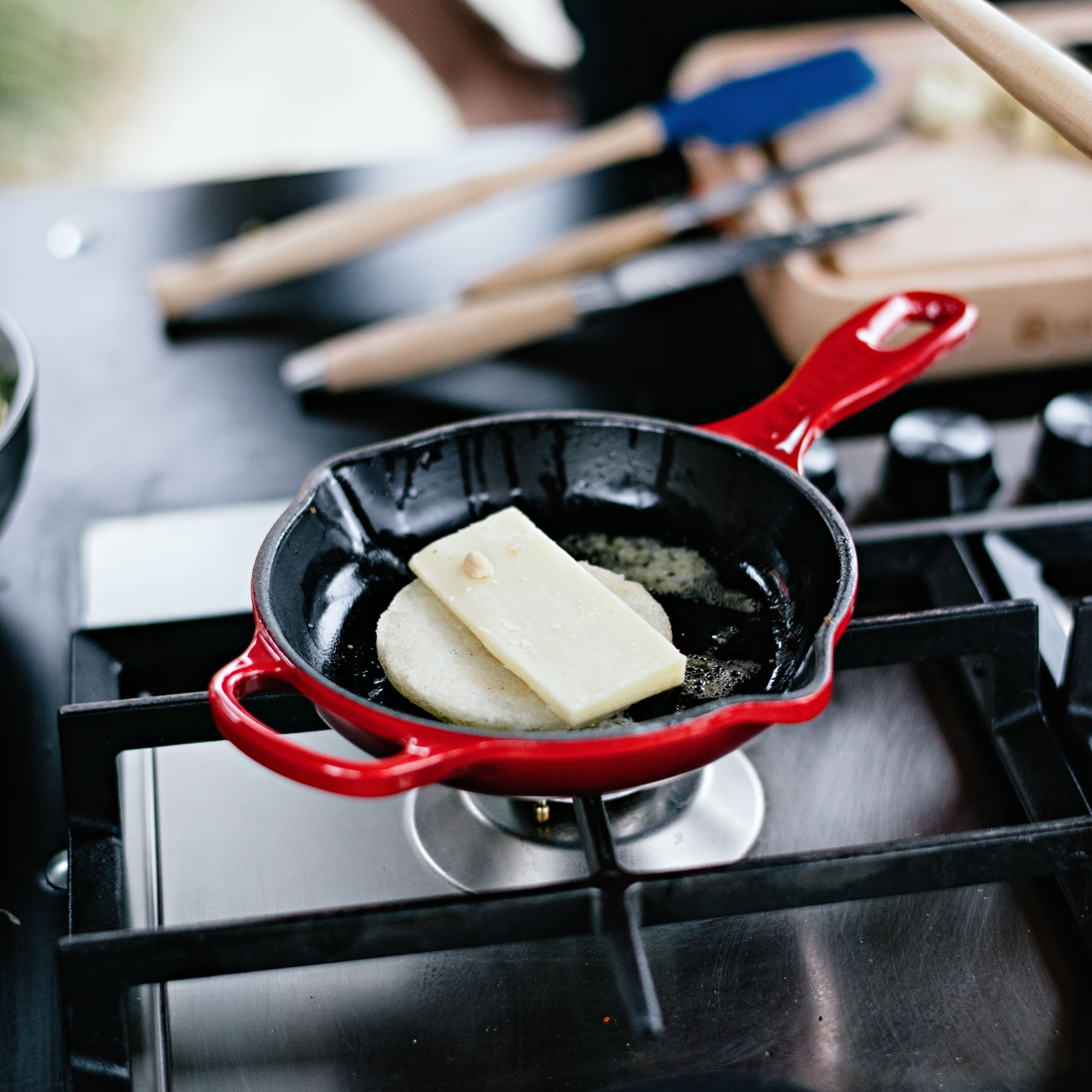 Iron Handle Skillet image number 4