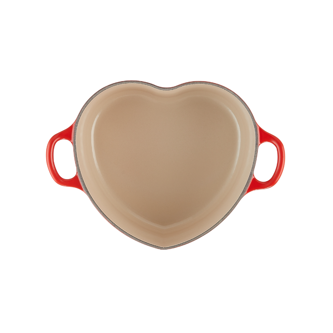 Heart Shaped Casserole (Heart Knob) image number 2