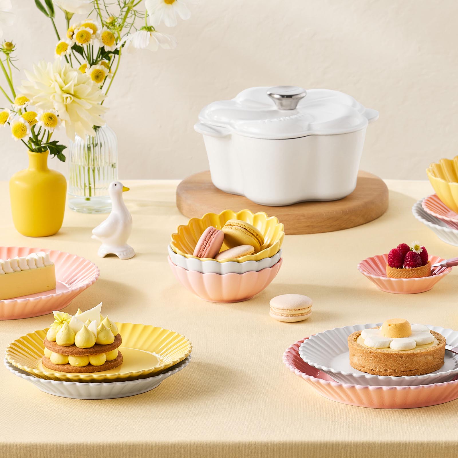 非洲菊造型陶瓷碗 image number 5