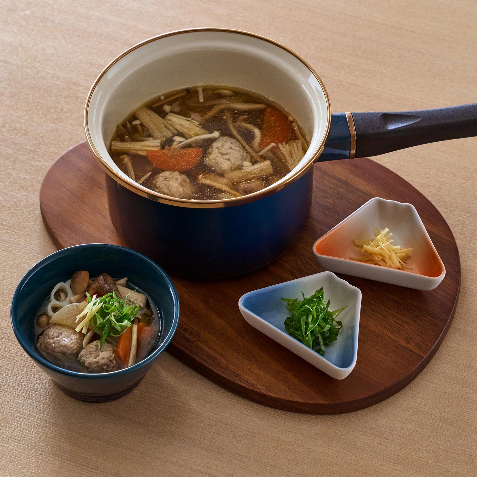 Set of 2 Mt.Fuji Dish Powder Chambray/Powder Marronnier image number 6