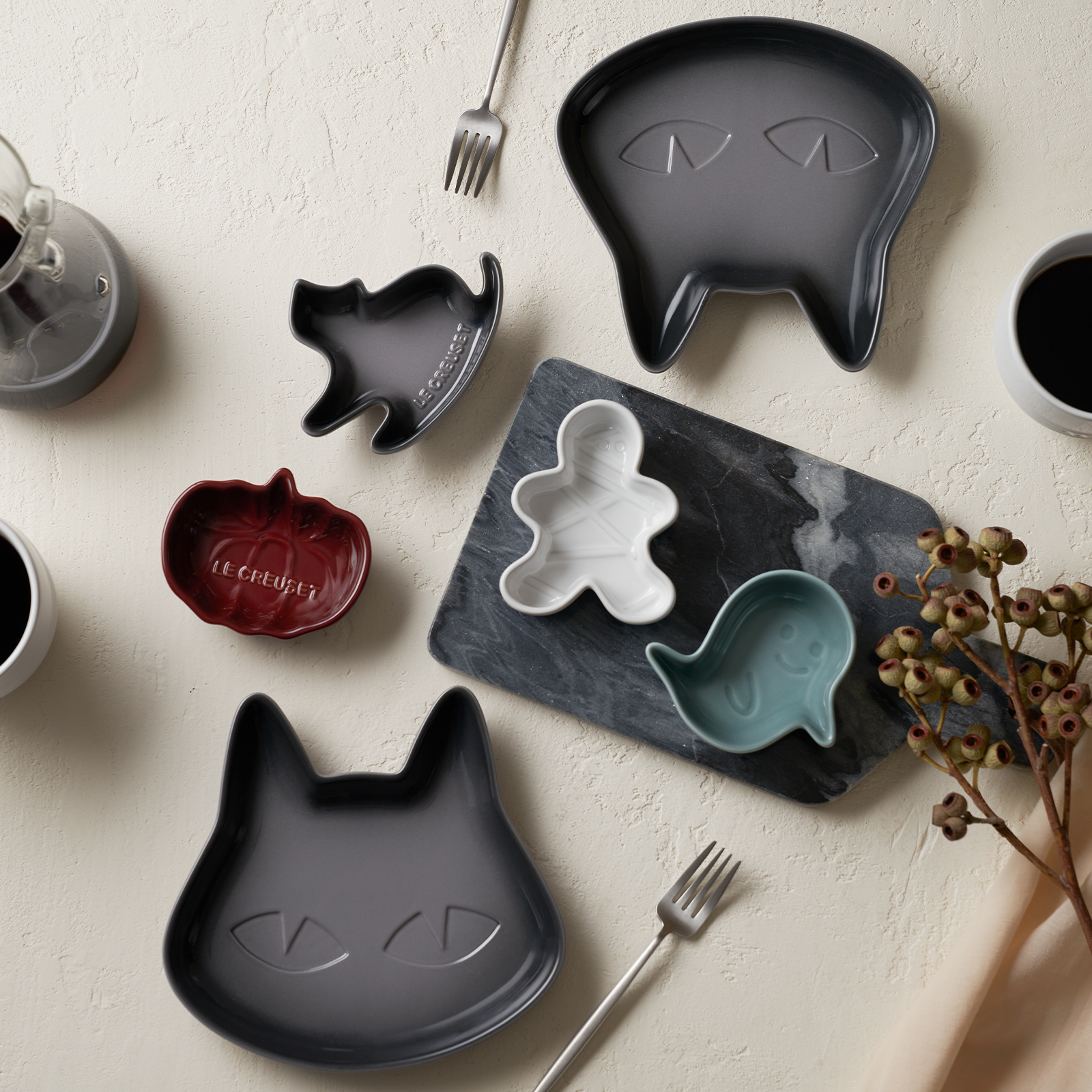 Set of 4 Mini Halloween Dish image number 6