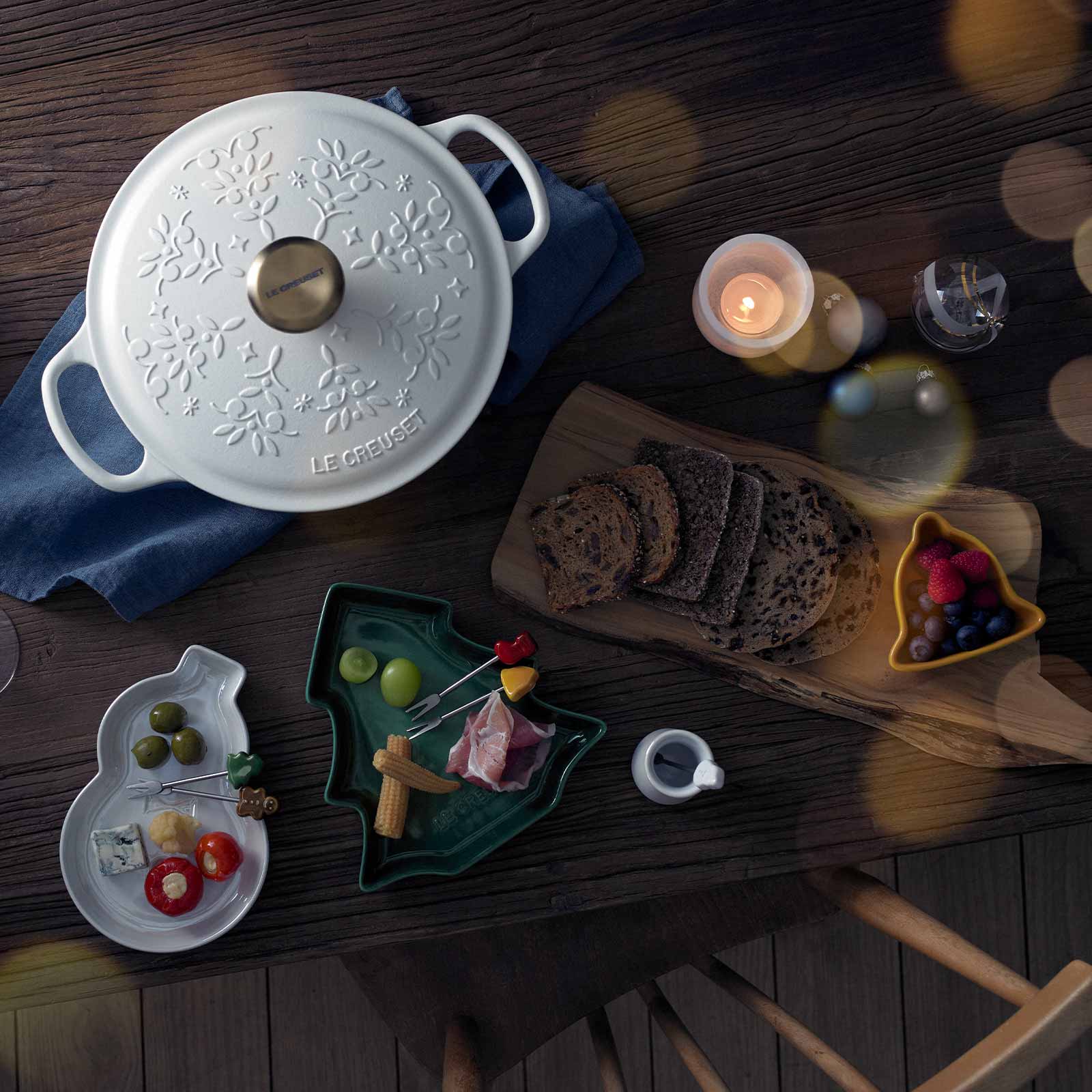 Noel 圓形琺瑯鑄鐵鍋 (金色鍋蓋頭) image number 5