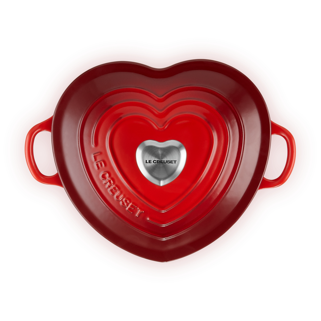 Heart Shaped Casserole (Heart Knob) image number 3