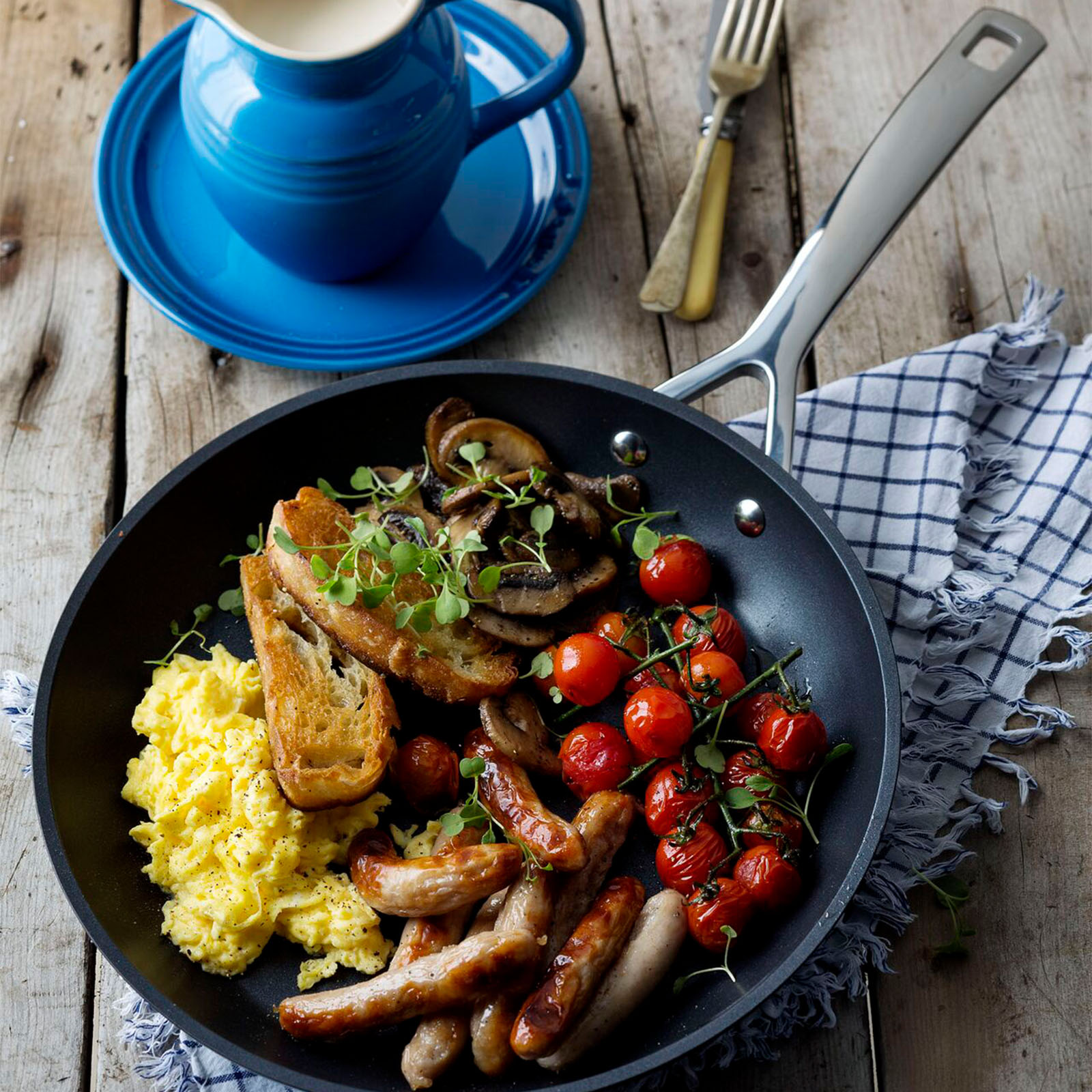 Toughened Non-Stick Shallow Frying Pan image number 5