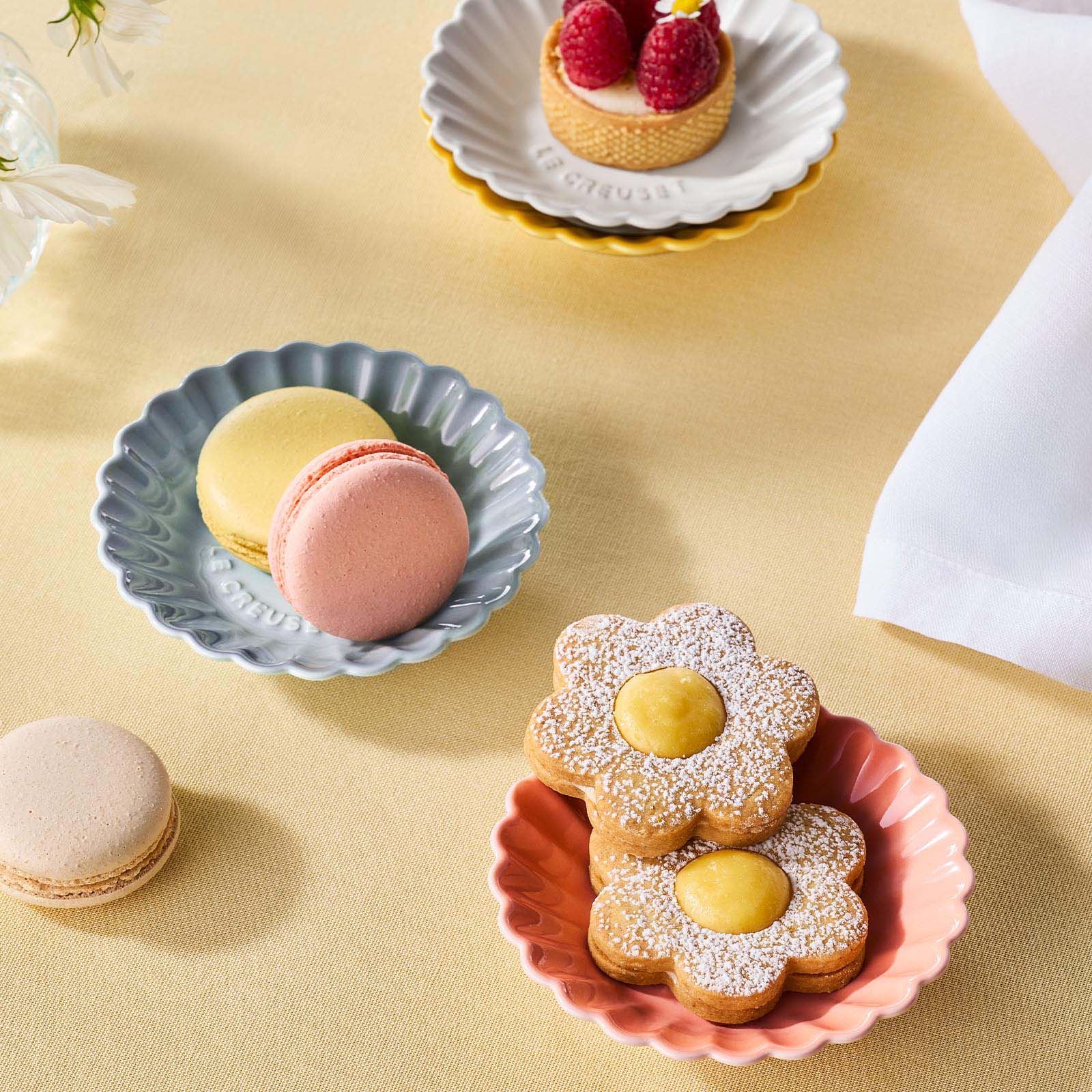 非洲菊造型陶瓷碟 2件裝 image number 4