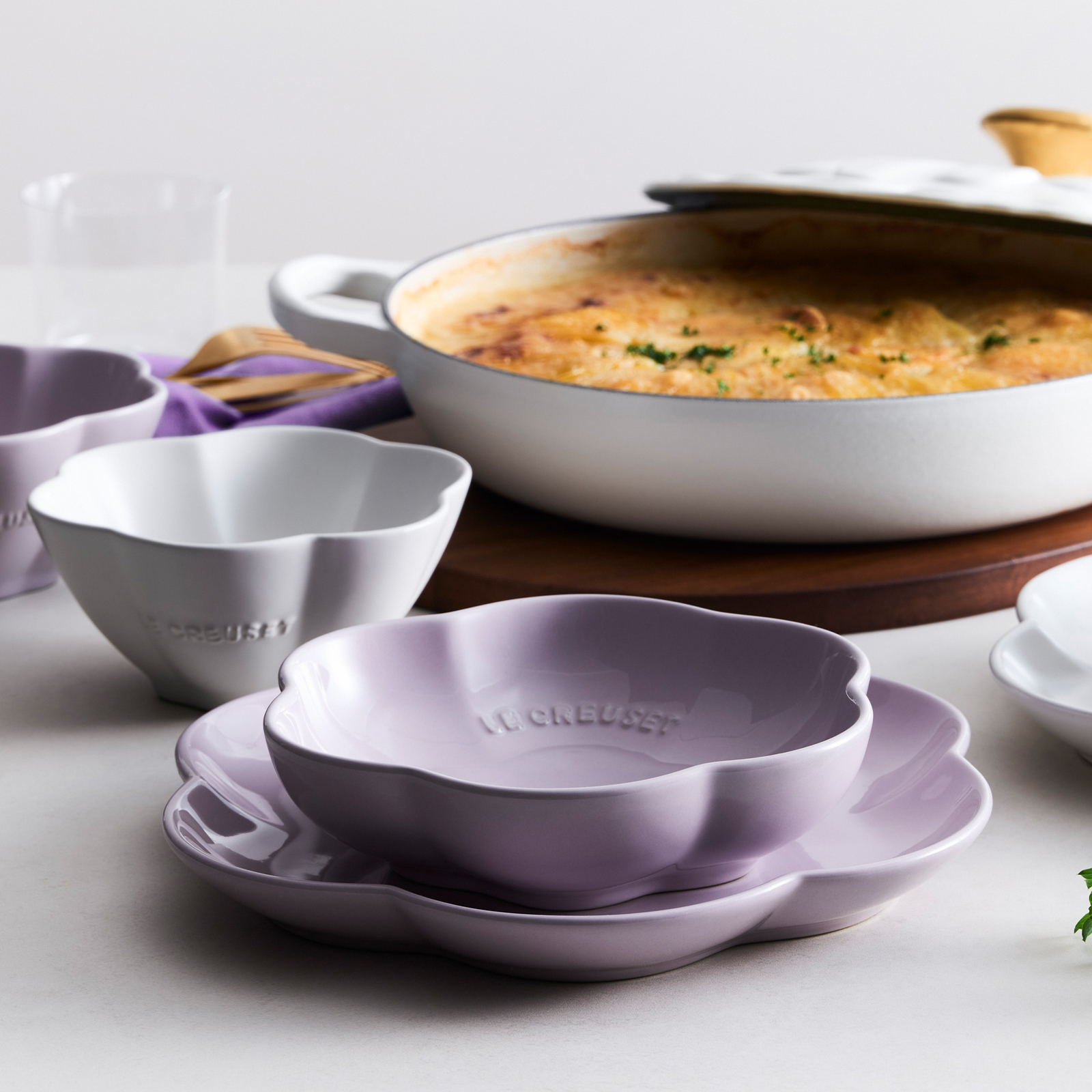 Sphere Floral Rice Bowl image number 6