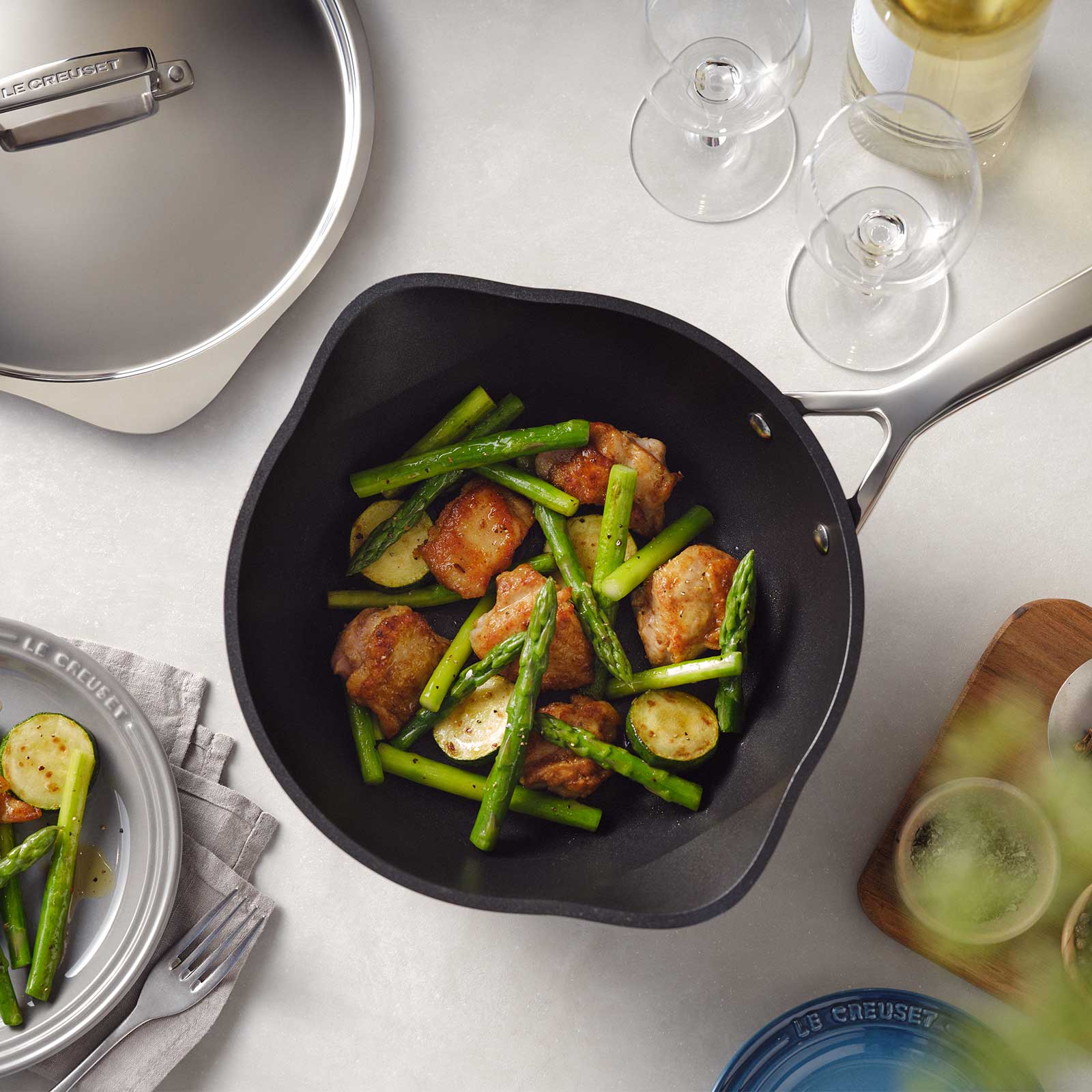 Toughened Non-Stick Chef Pan with Stainless Steel Lid image number 11