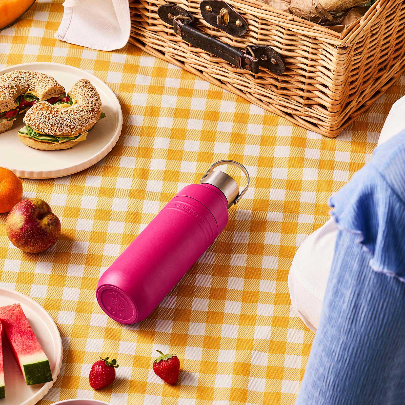 On The Go Dual-Opening Isothermal Bottle image number 4