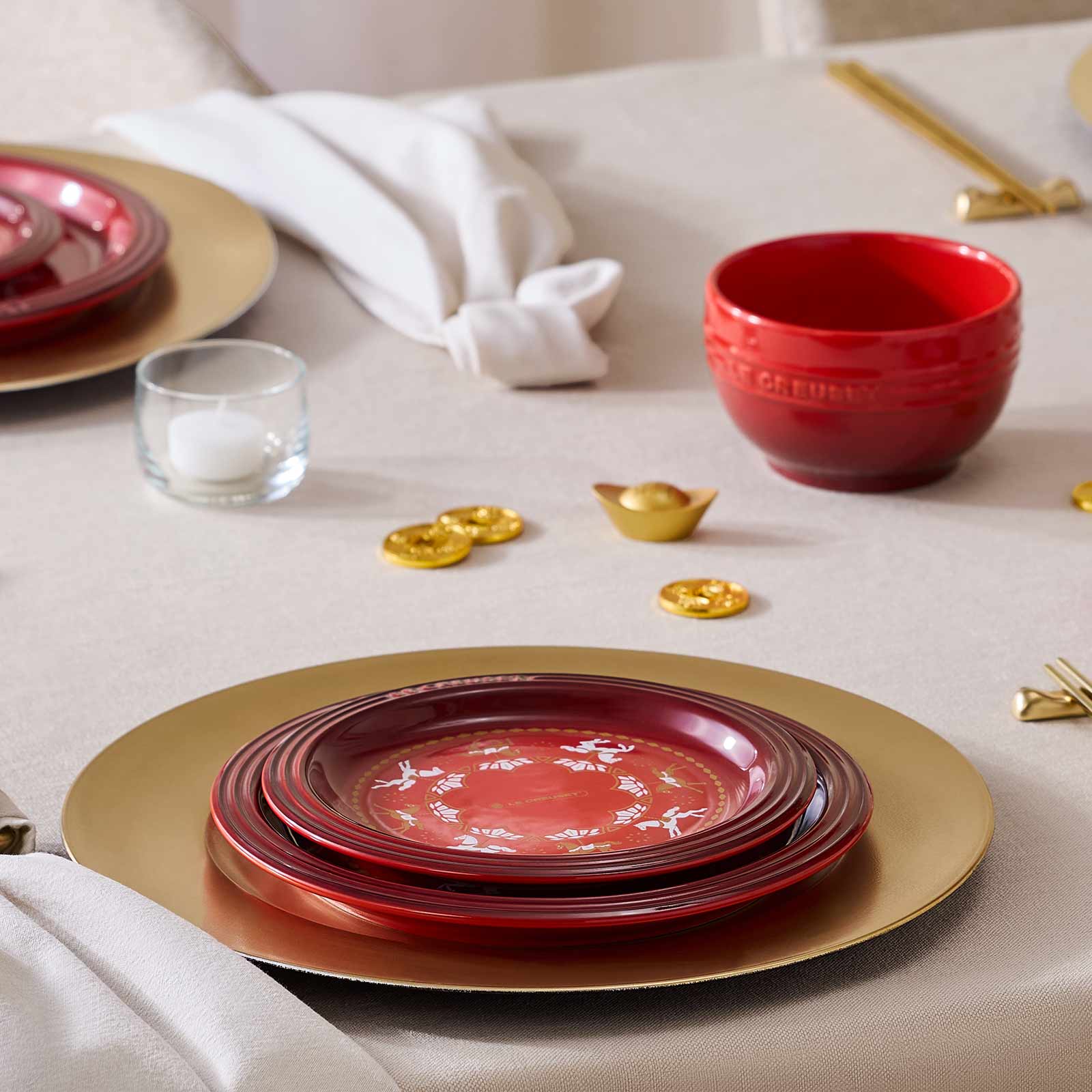 Carousel Round Plate image number 6