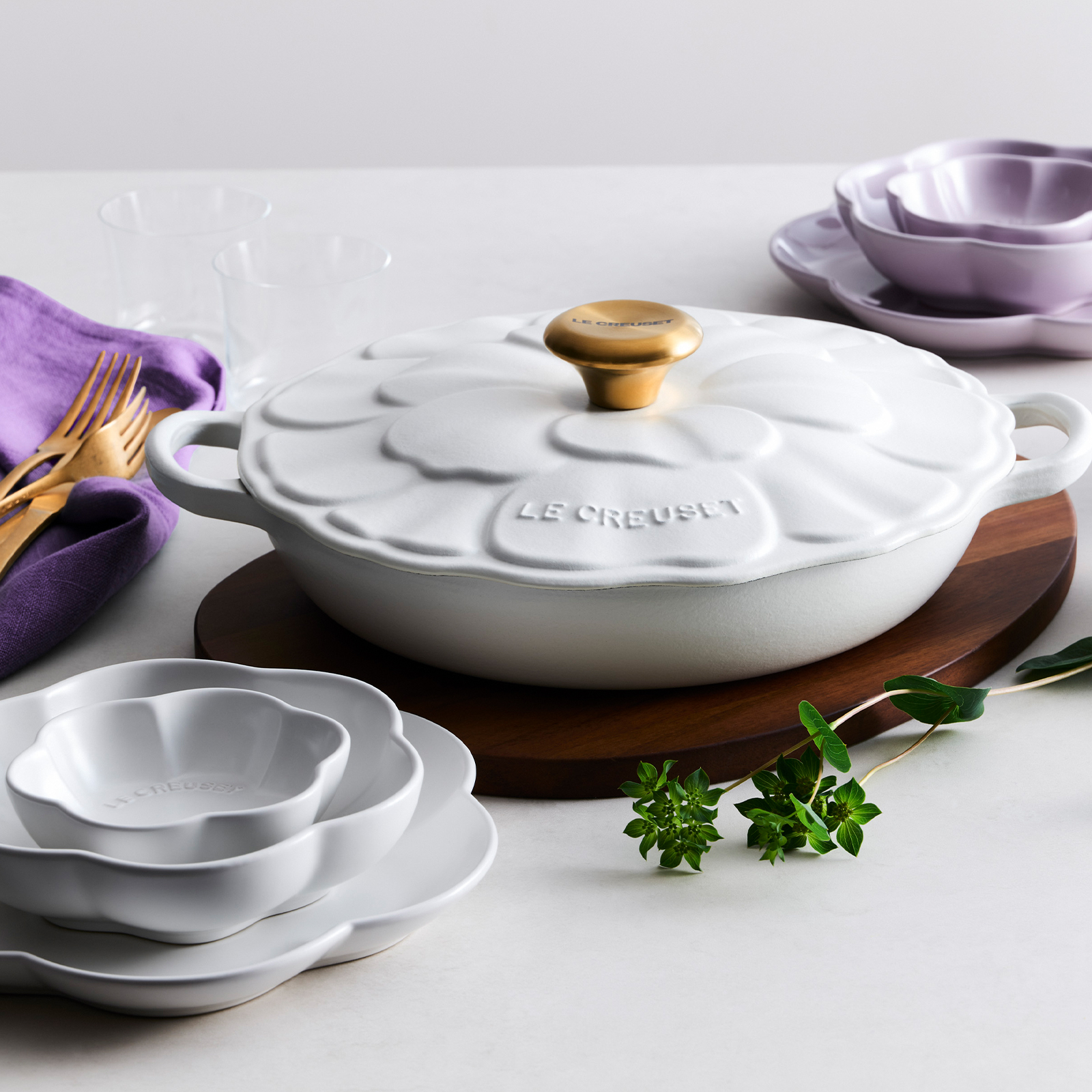 Sphere Floral Plate image number 5