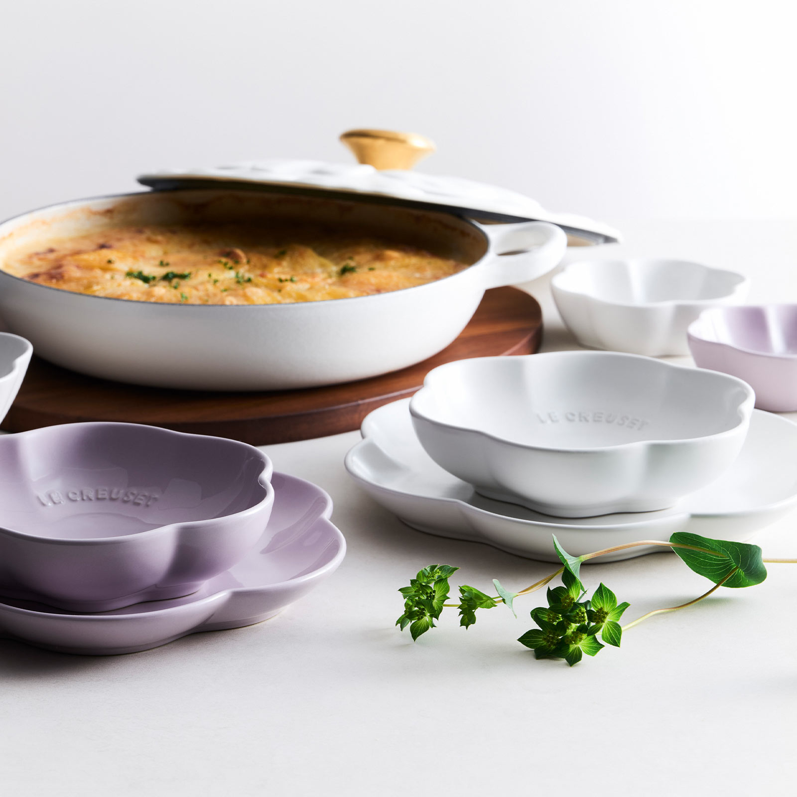 Sphere Floral Plate image number 4