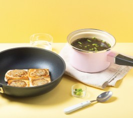 Fried Stuffed Tofu with Seaweed Soup Fried Stuffed Tofu with Seaweed Soup